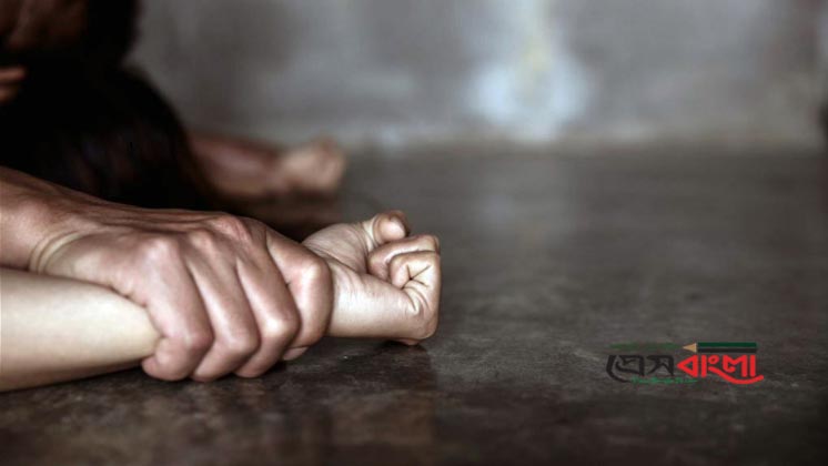 বন্দরে মামাতো ভাই ধর্ষণ করল ফুফাতো বোনকে