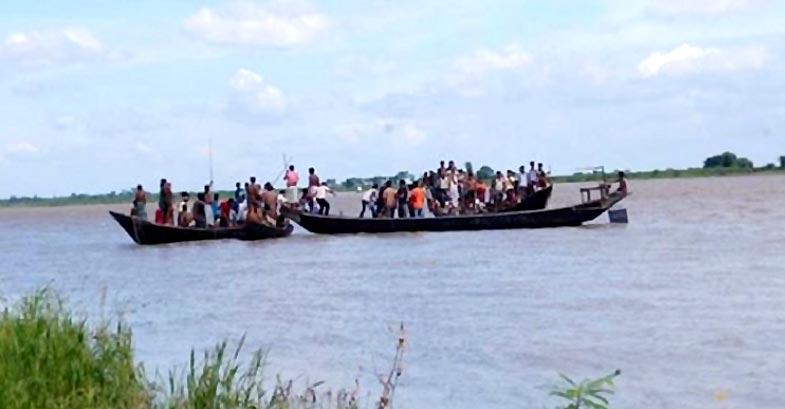 শীতলক্ষ্যায় নৌকাডুবির ঘটনায় দু’জনের মৃত্যু