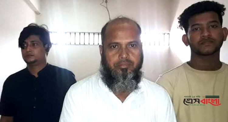 সিদ্ধিরগঞ্জে ডাকাত বলে পুলিশকে মারধরের ঘটনায় গ্রেফতার ৪