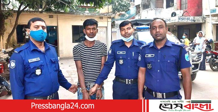 আশুলিয়ায় মোবাইলের জন্য বন্ধুকে হত্যা, জঙ্গলে মিলল লাশ