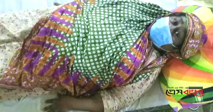 বাঁচতে চান সিদ্ধিরগঞ্জের আলেয়া বেগম, সুস্থ হতে প্রয়োজন ২ লাখ টাকা
