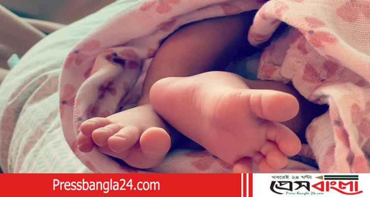 অভাবের কারণে রাস্তায় নবজাতক শিশুকে ফেলে গেল বাবা-মা !