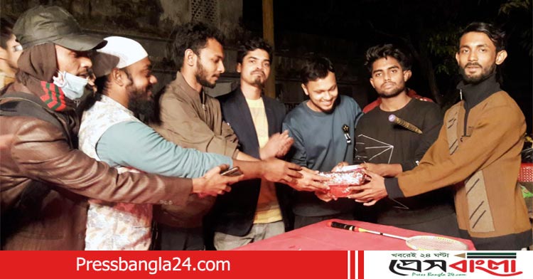 বিজয় দিবস উপলক্ষে নড়াইলে ব্যাডমিন্টন প্রতিযোগিতা অনুষ্ঠিত