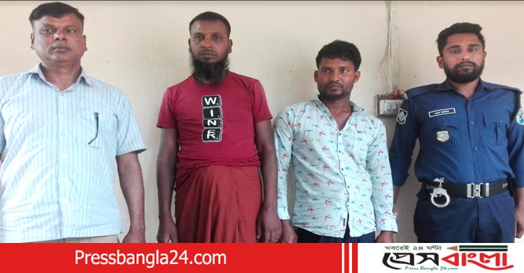 আড়াইহাজারে মেঘনা নদীতে ২ চাাঁদাবাজ গ্রেফতার