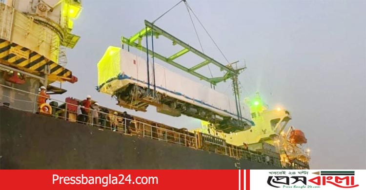 মোংলায় পৌঁছল মেট্রোরেলের বগি