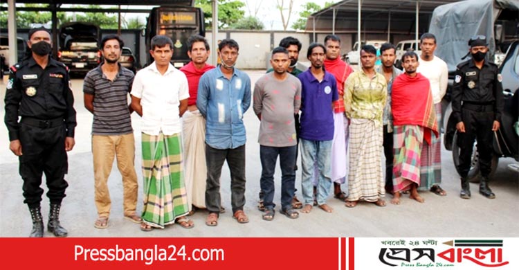 সিদ্ধিরগঞ্জে ১২ জুয়াড়ি গ্রেফতার