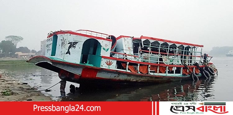 শীতলক্ষ্যায় লঞ্চডুবির ঘটনায় দুই মামলা