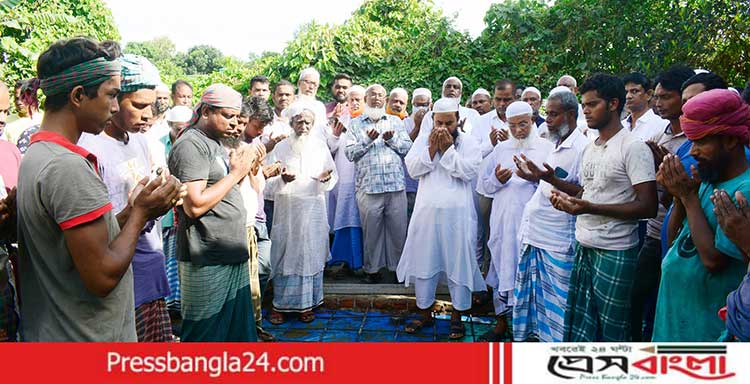 আলীরটেকে রাস্তার আরসিসি ঢালাই উদ্বোধনে জাকির চেয়ারম্যান